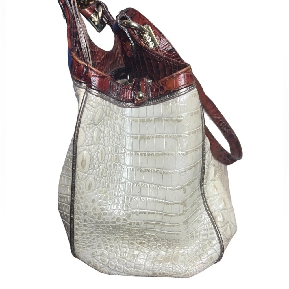 BRAHMIN Elisa Pearl Bag and Matching Wallet​​​​​